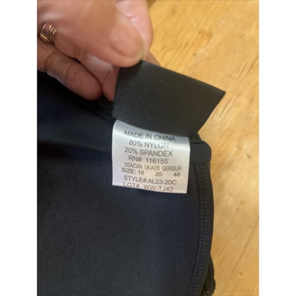 Shore Shapes Black TUMMY CONTROL TWIST BANDEAU One Piece Swimsuit SZ 16 - Picture 7 of 11